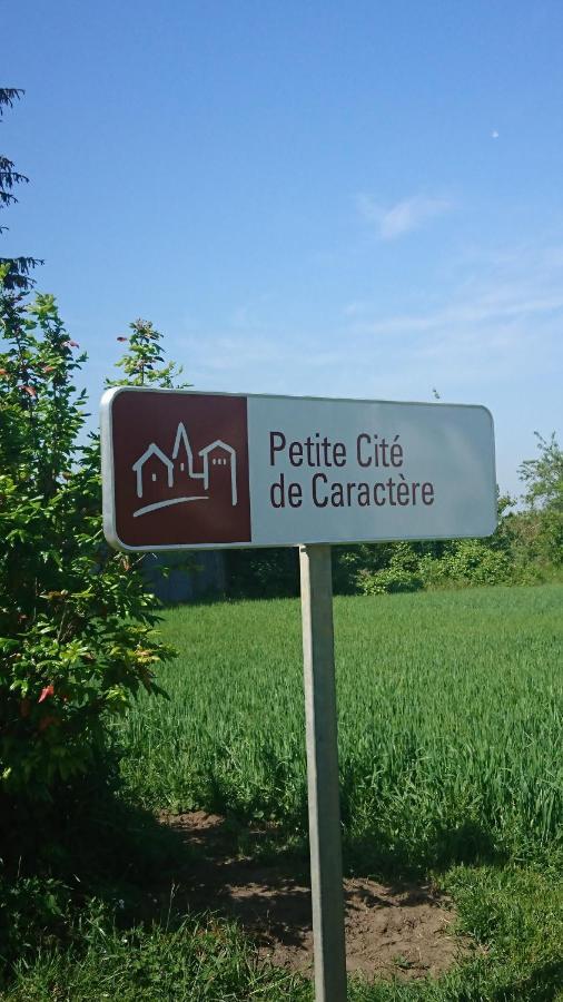 Domaine De Bourgville Monts-sur-Guesnes Esterno foto